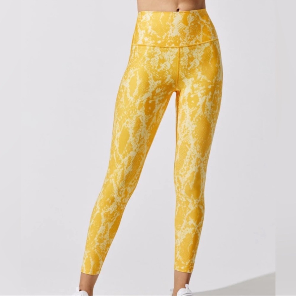 NWT- Carbon38 Kumquat Snake Printed leggings 🐍